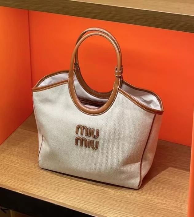 Miu Miu 5BG281 canvas tote bag M1