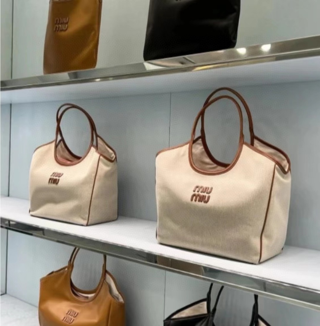 Miu Miu 5BG276 canvas tote bag M1