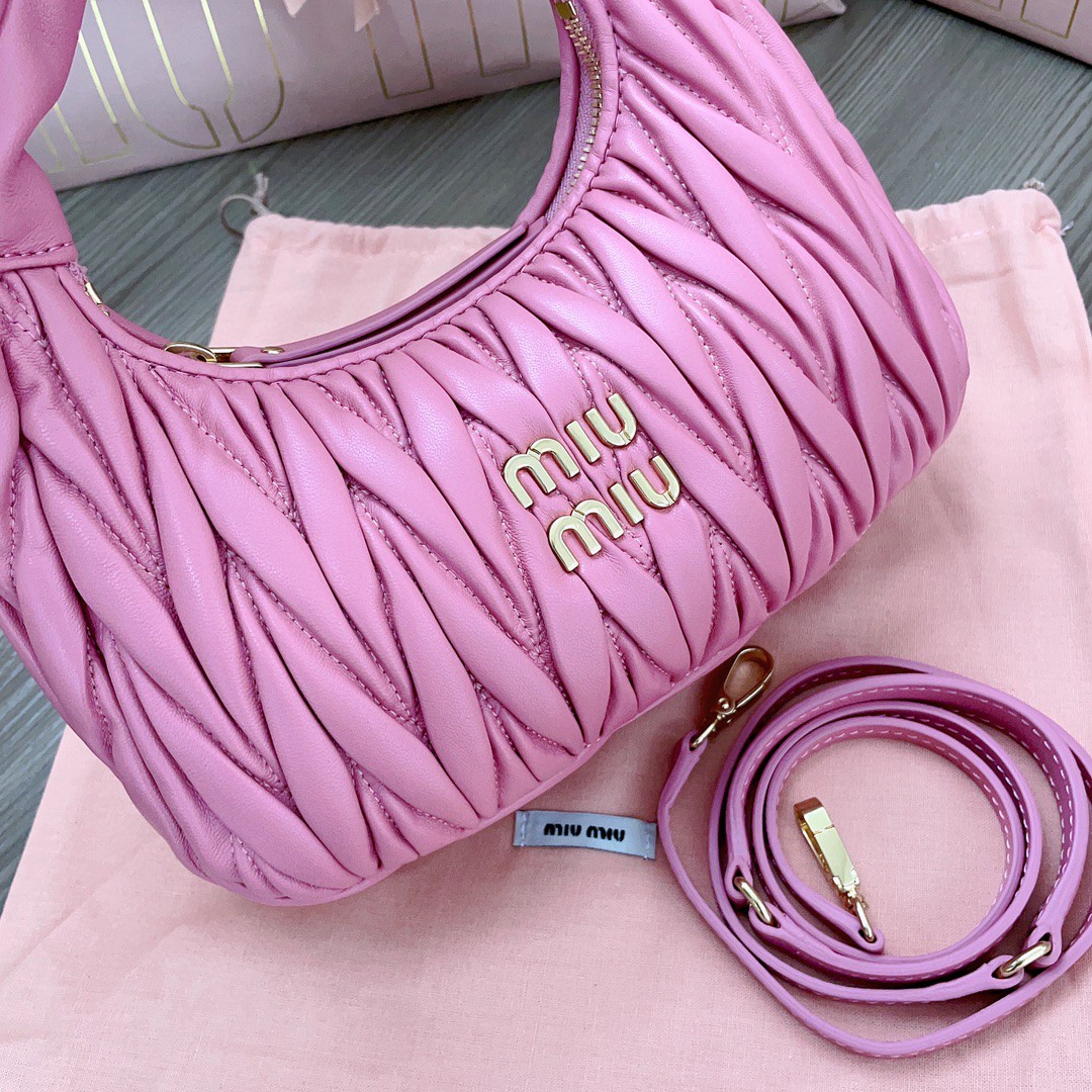 Miu Miu 5BC125 Wander matelasse nappa leather hobo bag begonia Pink M1