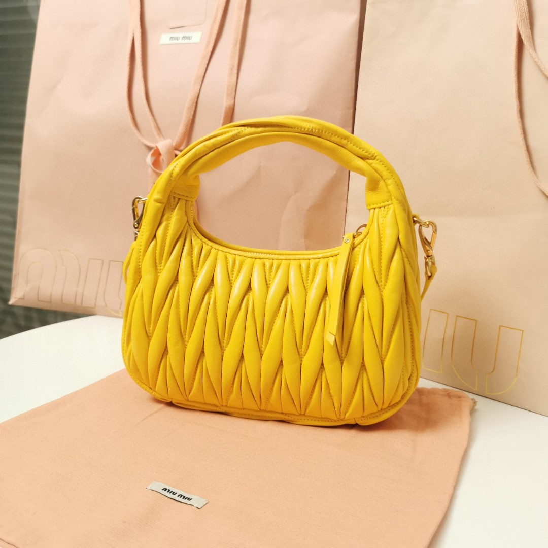 Miu Miu 5BC125 Wander matelasse nappa leather hobo bag pineapple M1
