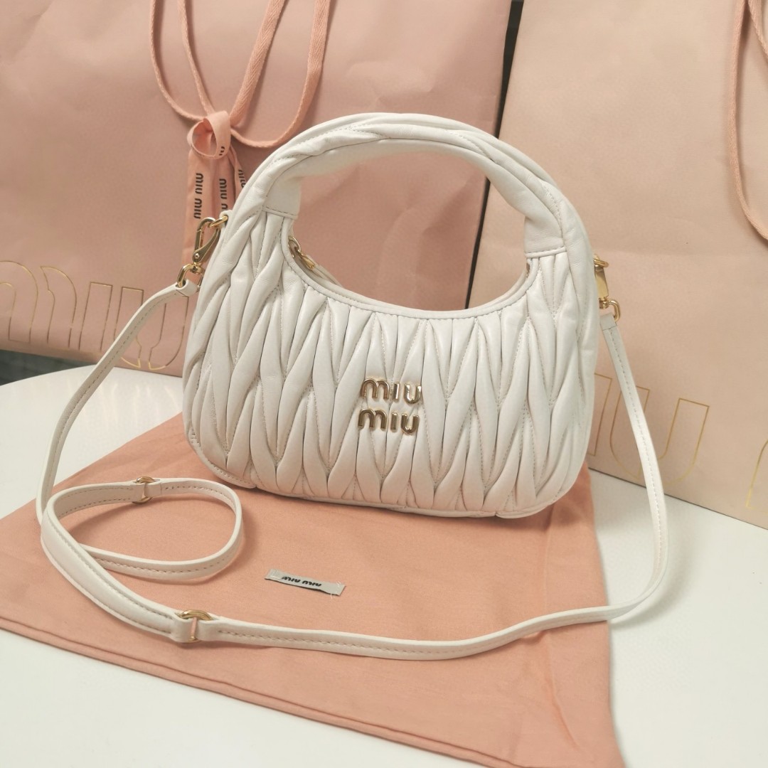 Miu Miu 5BC125 Wander matelasse nappa leather hobo bag white M1