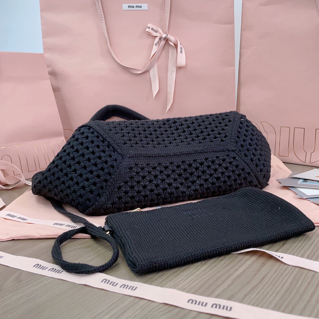 Miu Miu 5BG281_2F8E_F0N12_V_OOO IVY mesh cotton bag Black/Chalk White M1