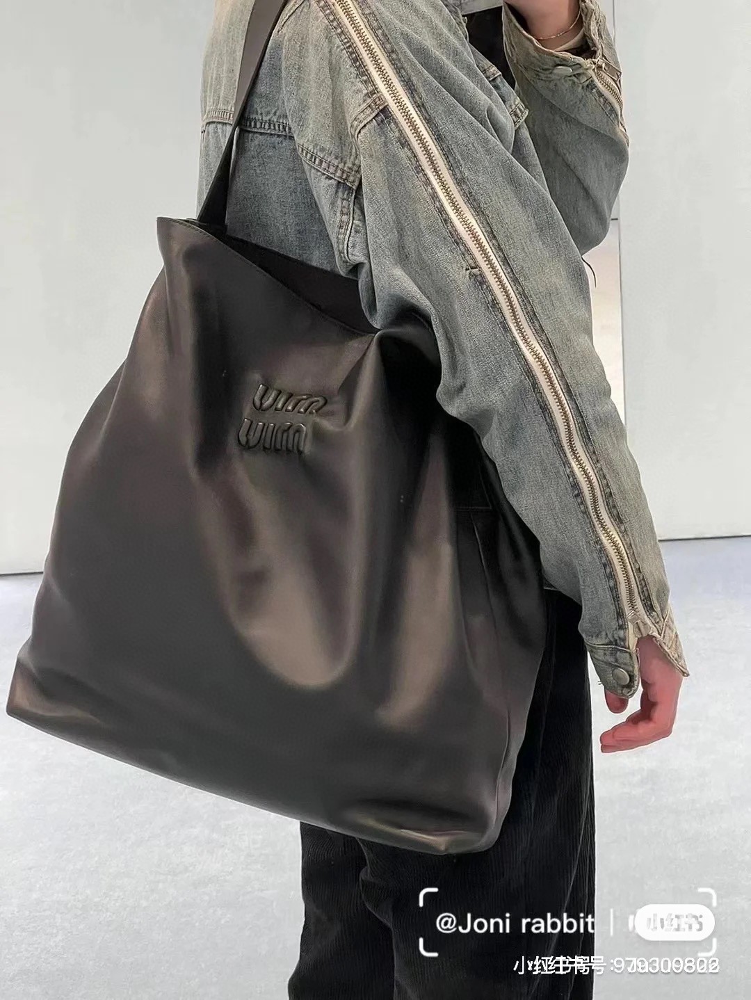 Miu Miu 5BC117_2F6P_F0002_V_OOO 5BC117_2F6P_F0V6L_V_OOO black M1