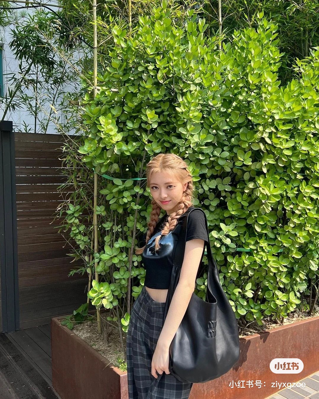 Miu Miu black tote bag M1
