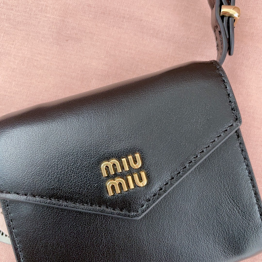 Miu Miu 5DN014 mini bag black M1
