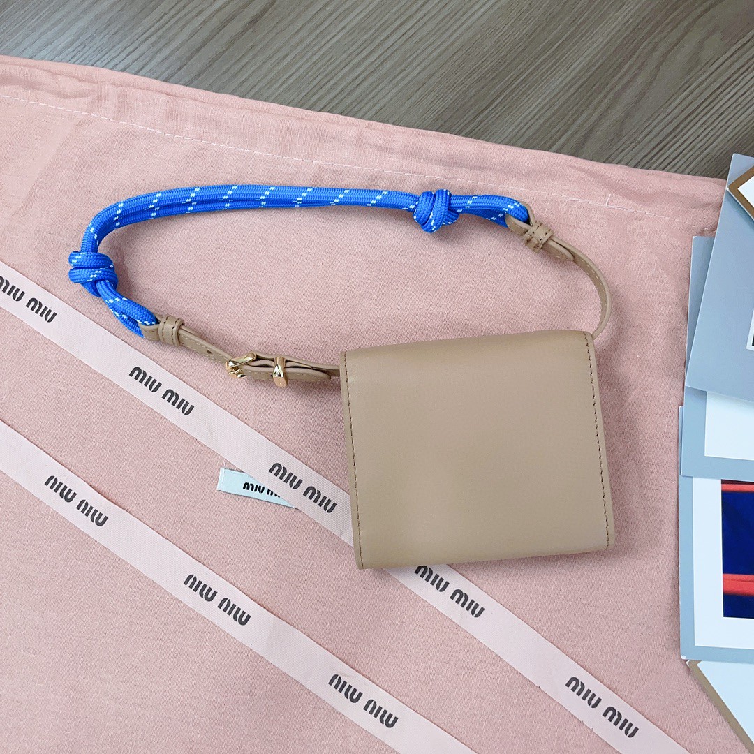 Miu Miu 5DN014 mini bag beige M1