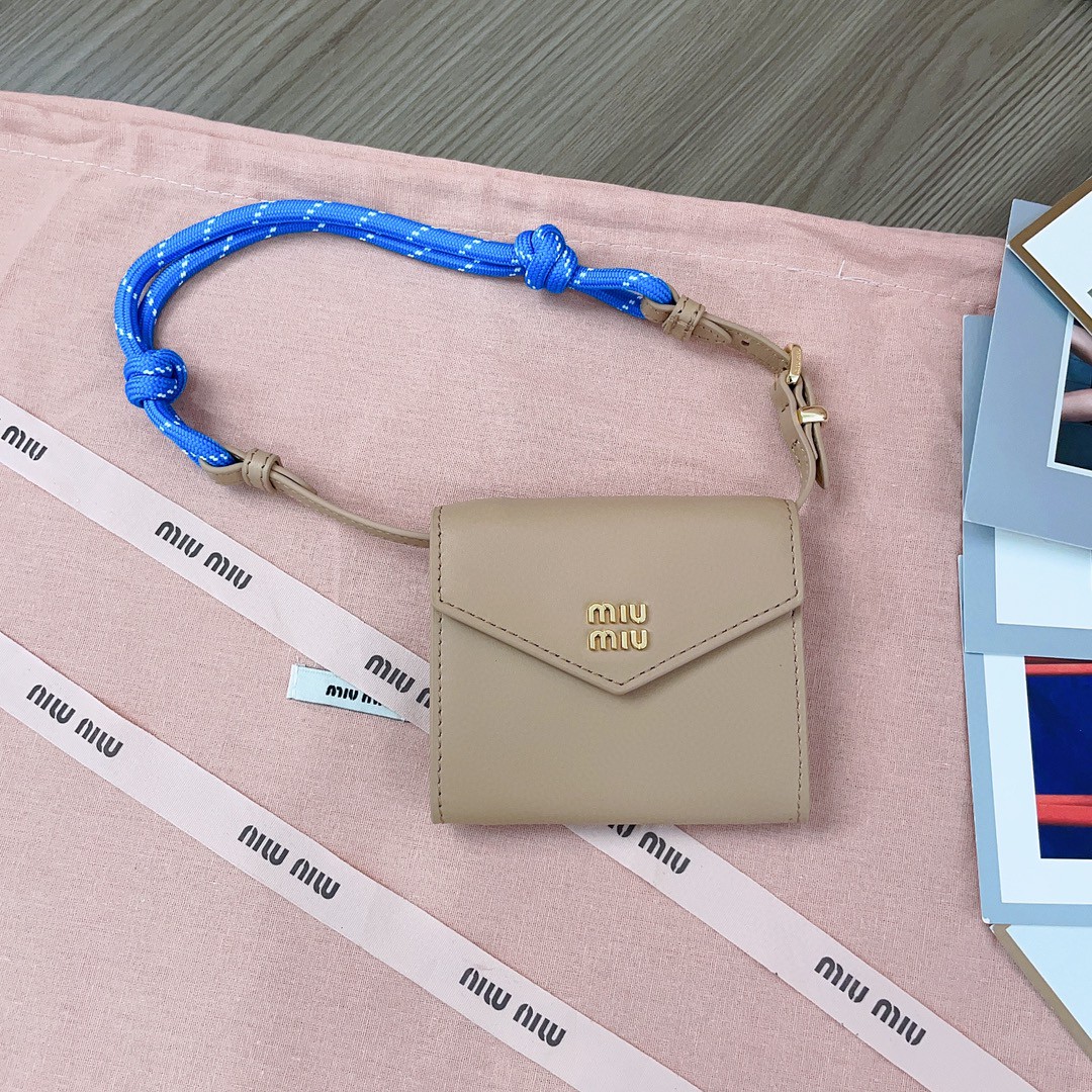 Miu Miu 5DN014 mini bag beige M1