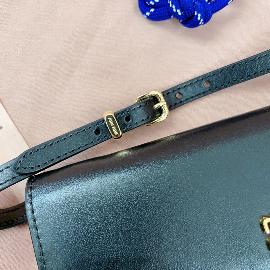 Miu Miu 5DN006 wallet bag black M1