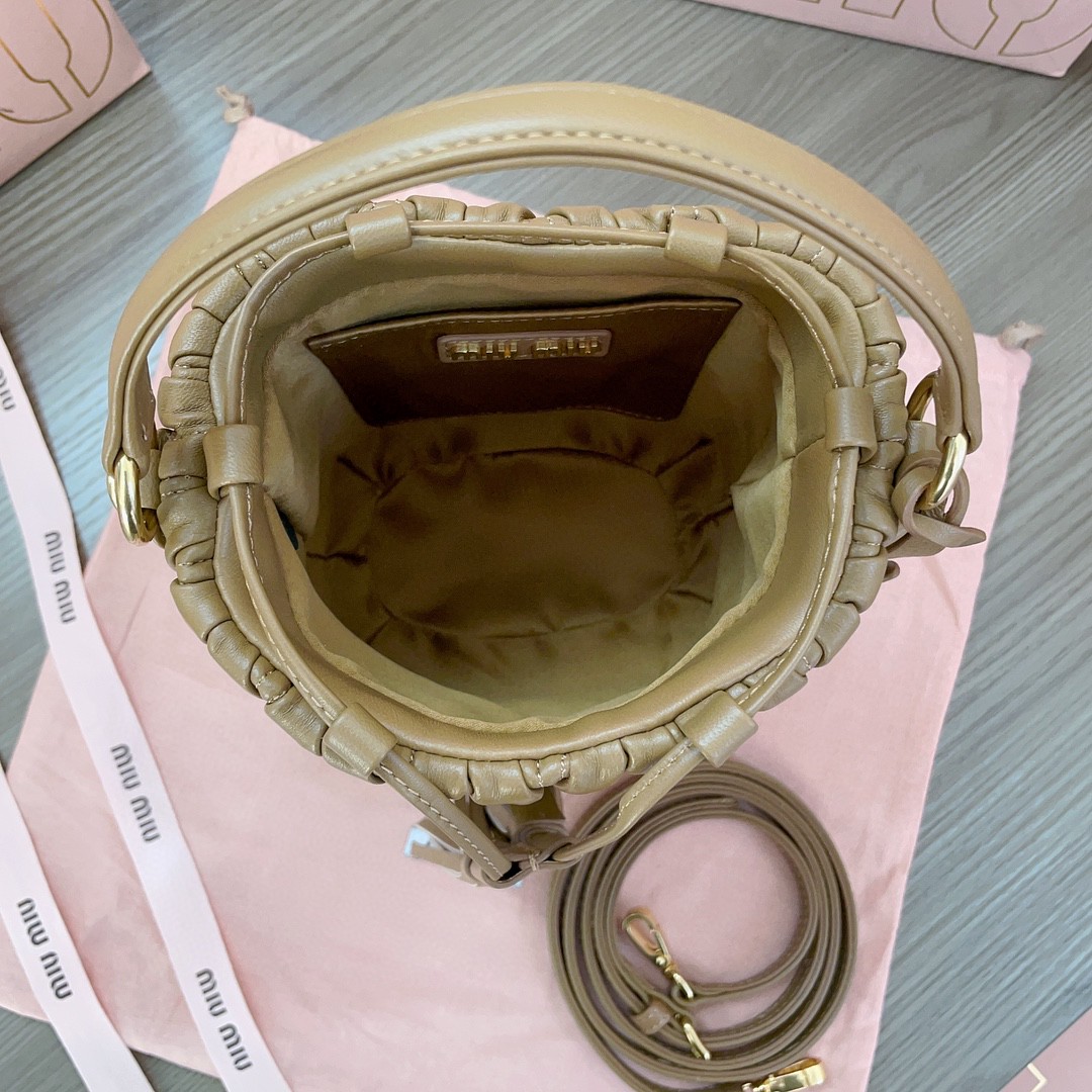 Miu Miu 5BE085 bucket bag cognac M1