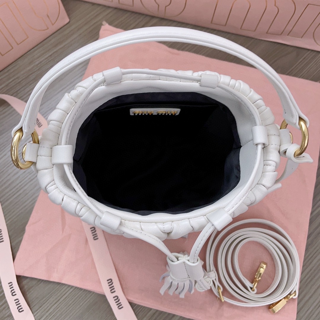 Miu Miu 5BE085 bucket bag white M1