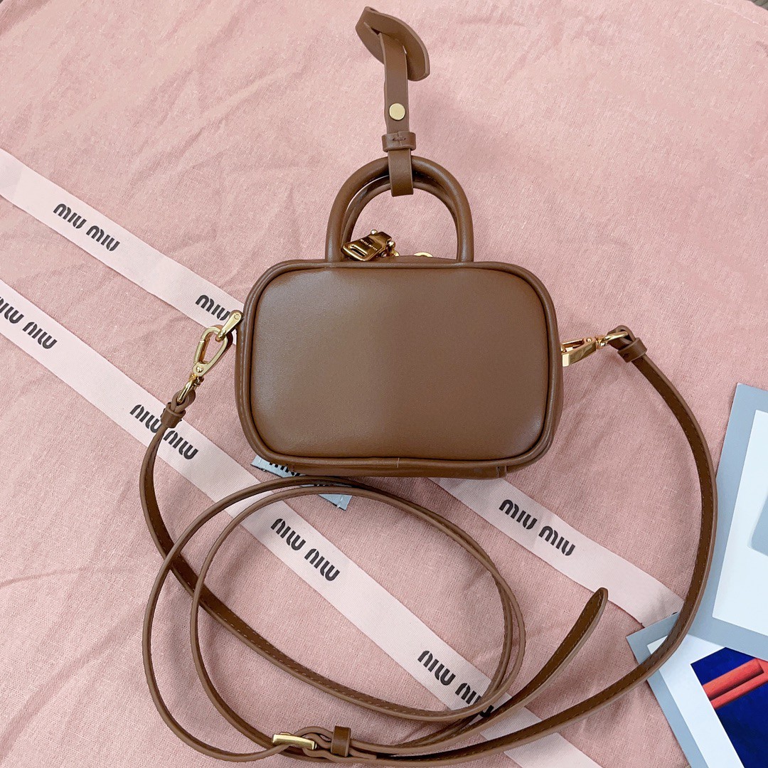 Miu Miu 5NR020 Leather micro bag caramel M1