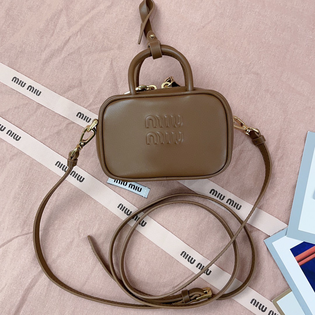 Miu Miu 5NR020 Leather micro bag caramel M1