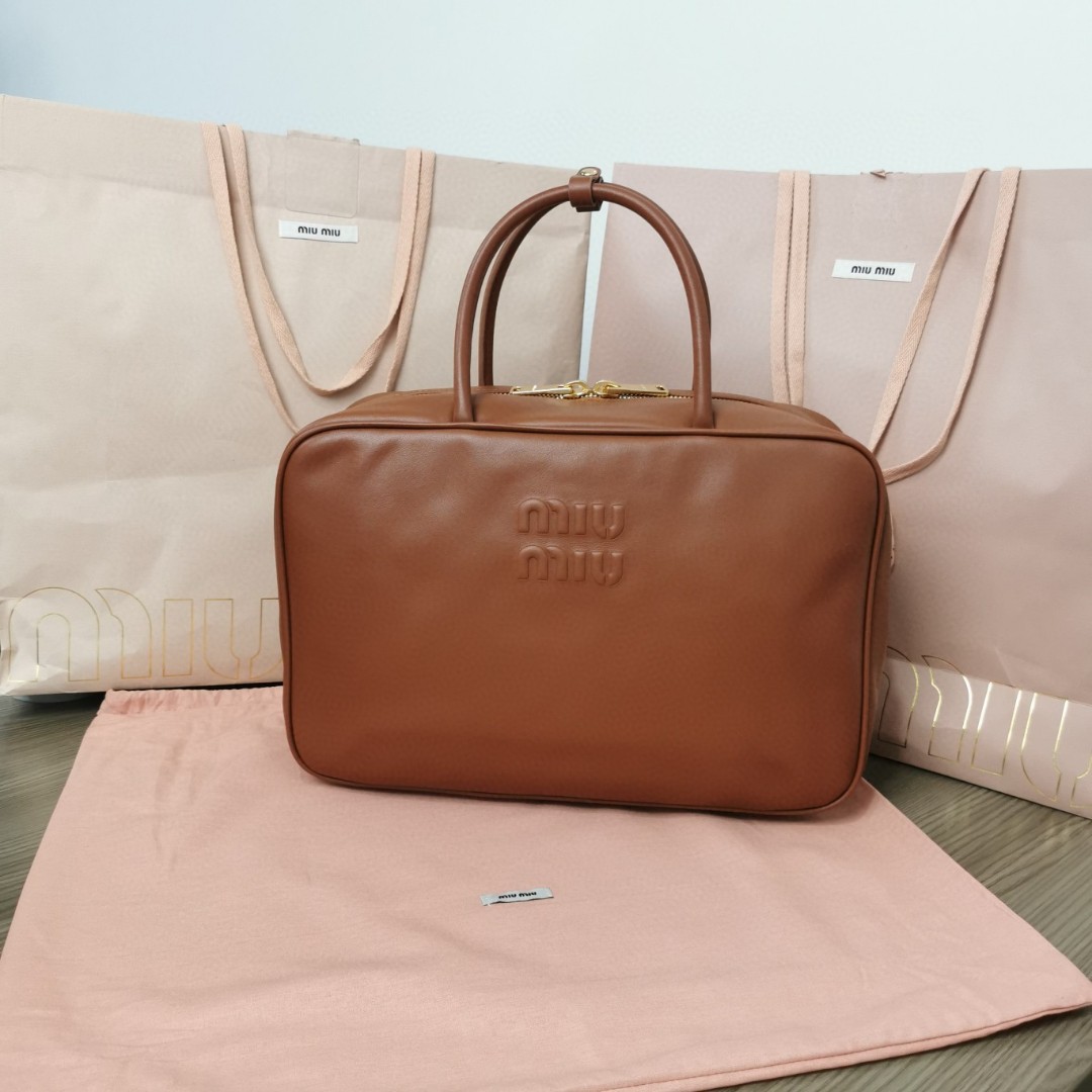 Miu Miu 5BB117 Leather Beau bag cognac M1