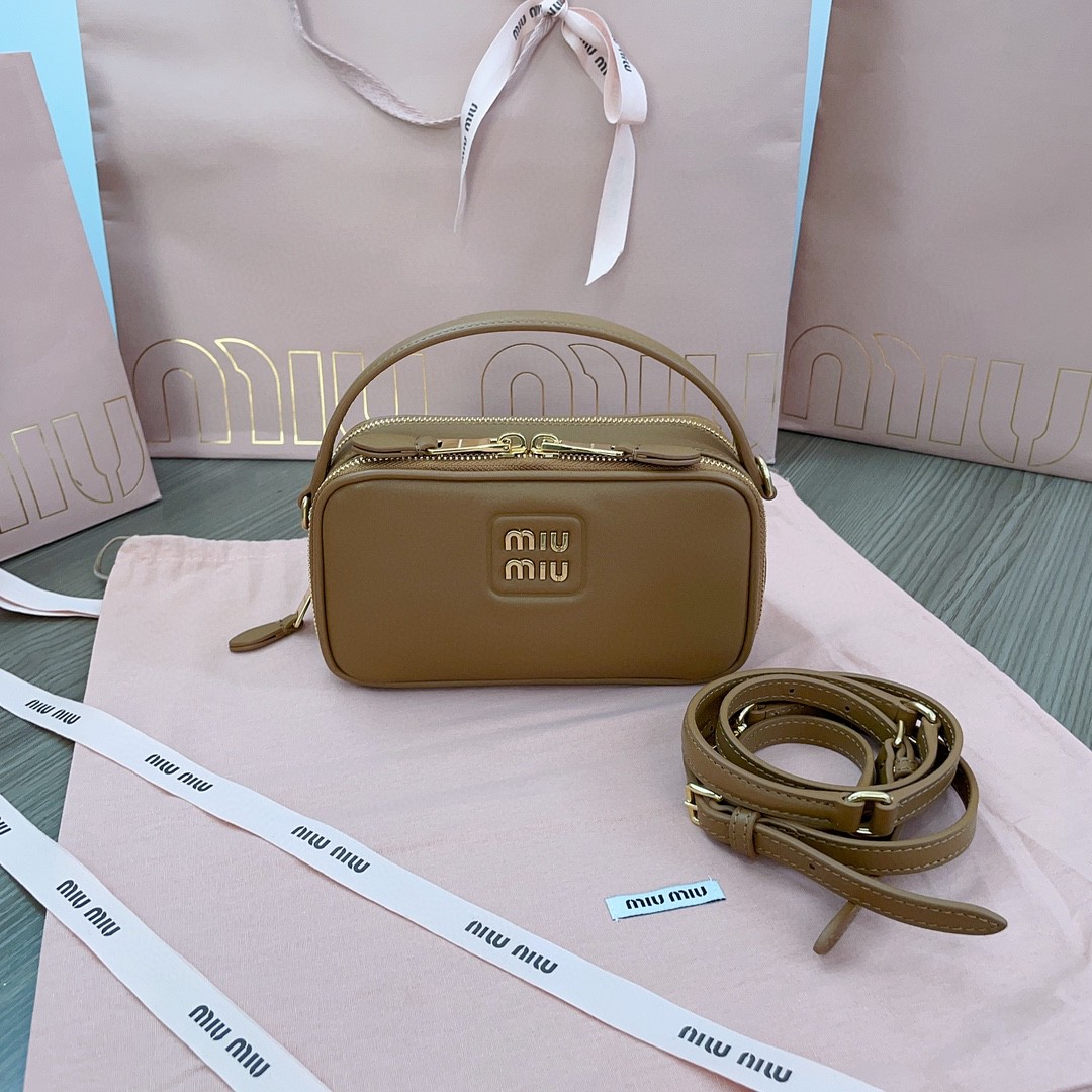 Miu Miu 5BH229 leather bag cognac M1