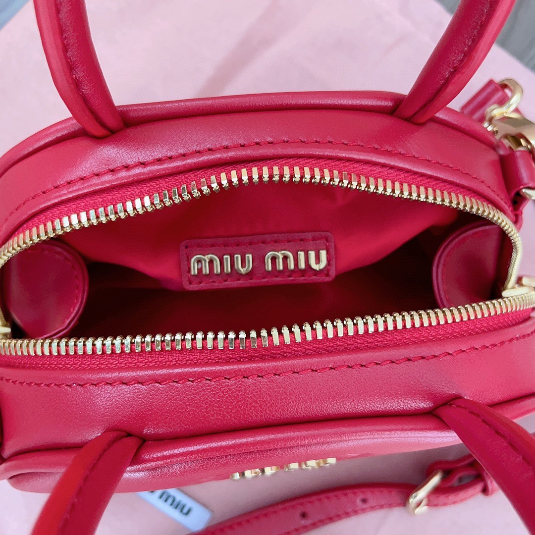 Miu Miu 5BP085 Schwarz Henkeltasche Aus Leder red M1