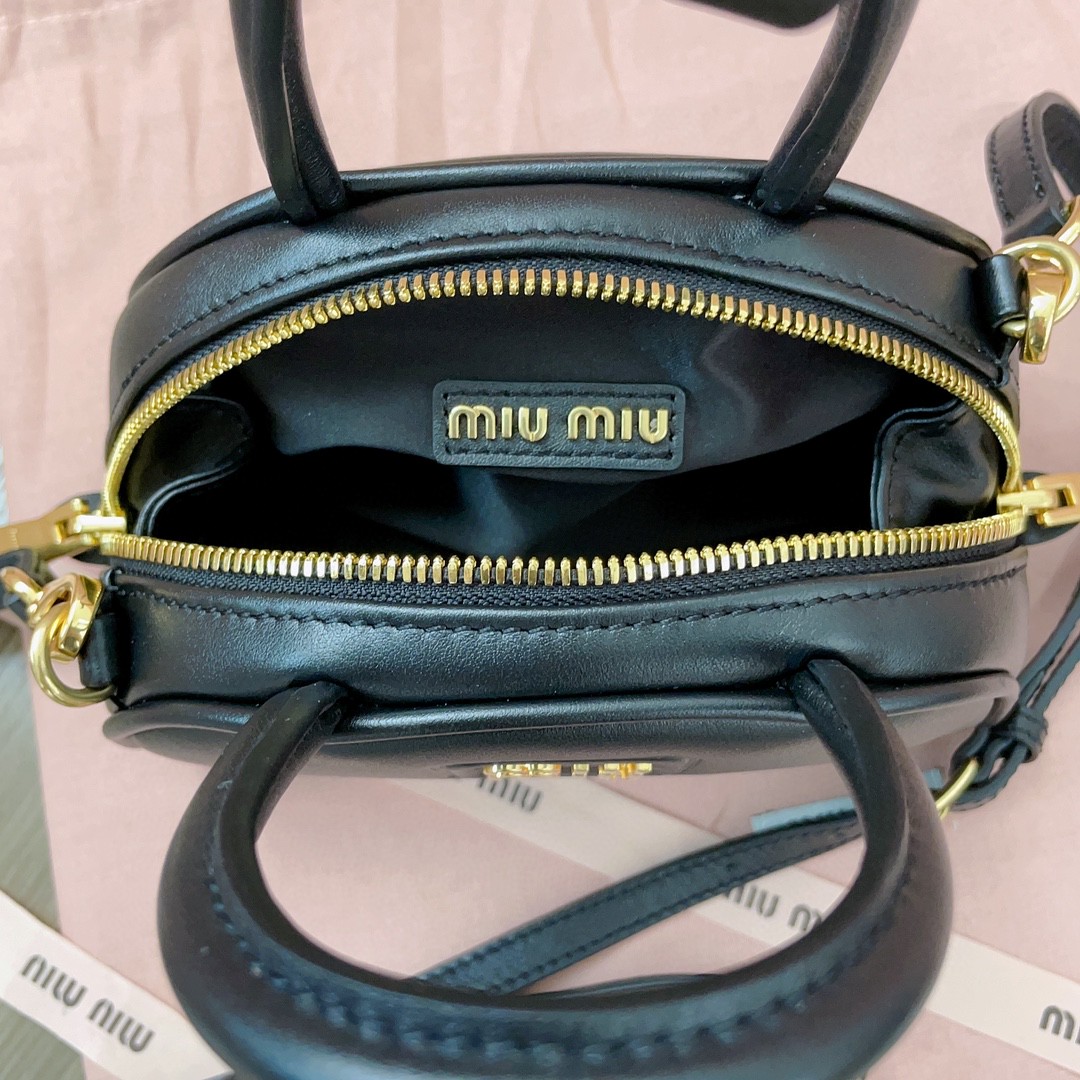 Miu Miu 5BP085 Schwarz Henkeltasche Aus Leder Black M1