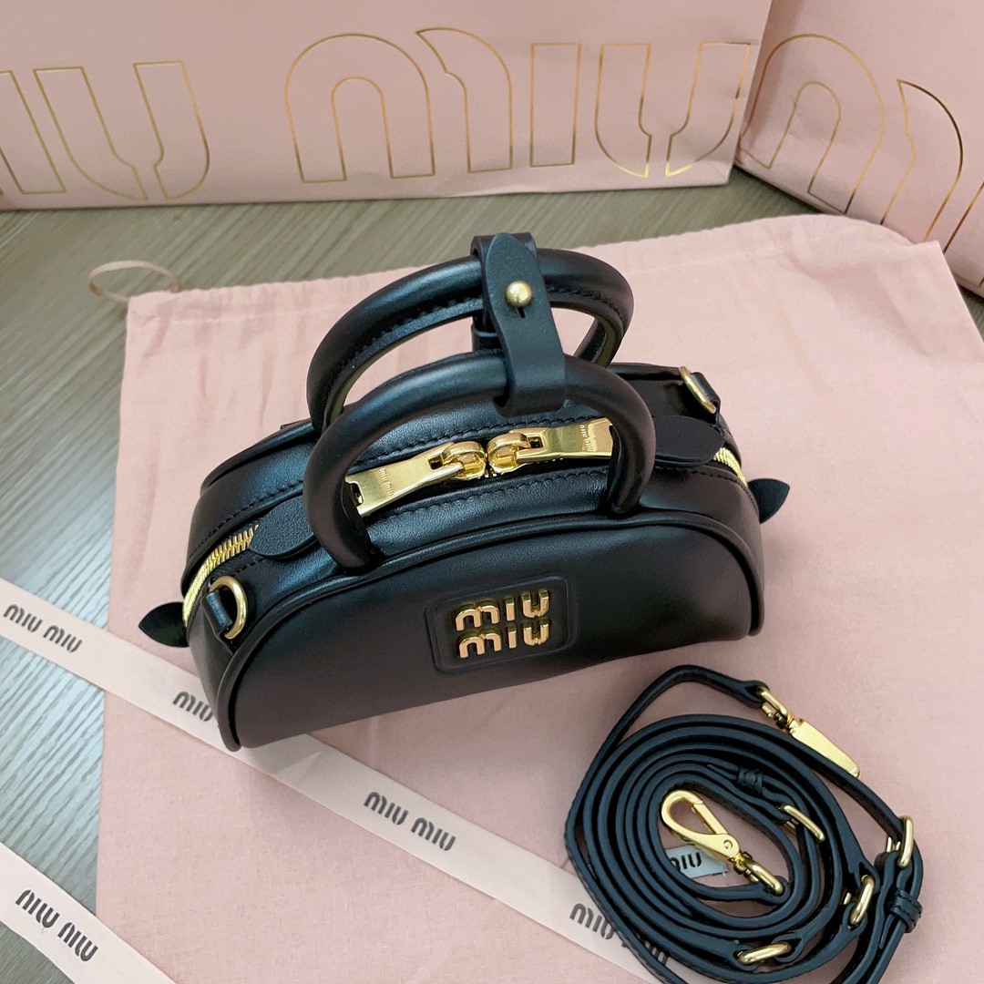Miu Miu 5BP085 Schwarz Henkeltasche Aus Leder Black M1