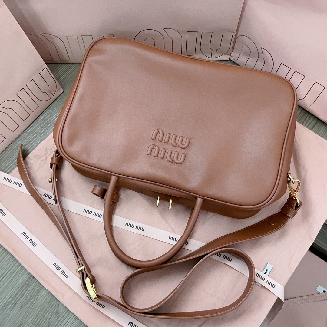 Miu Miu Leather Beau bag cognac 5BB117_2DDJ_F0046_V_TOO M1