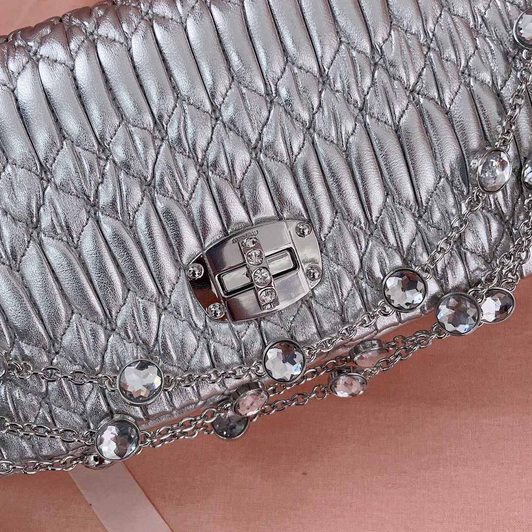 Miu Miu 5BD417 silver leather shoulder bag M1