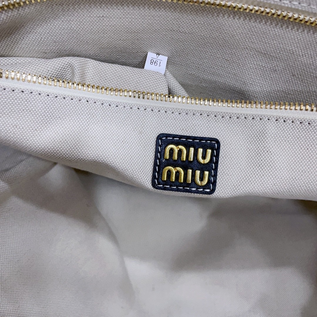 Miu Miu IVY leather tote bag 5BG276 black M1