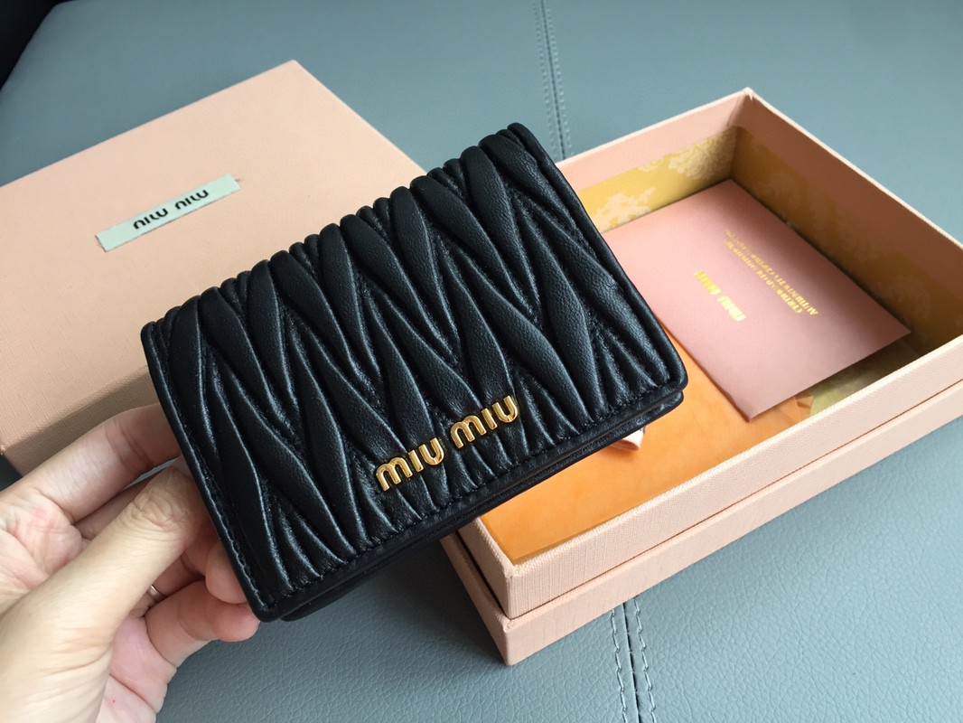 Miu Miu 5MV204_2FPP_F0002 small leather wallet black M1