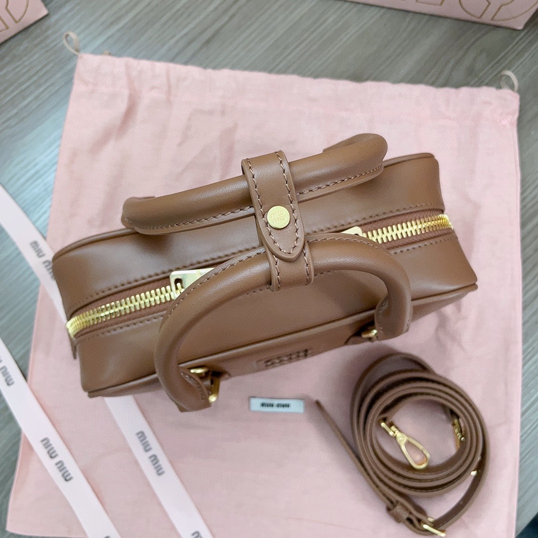 Miu Miu Arcadie leather bag 5BB142_2CR3_F0046_V_OON cognac M1