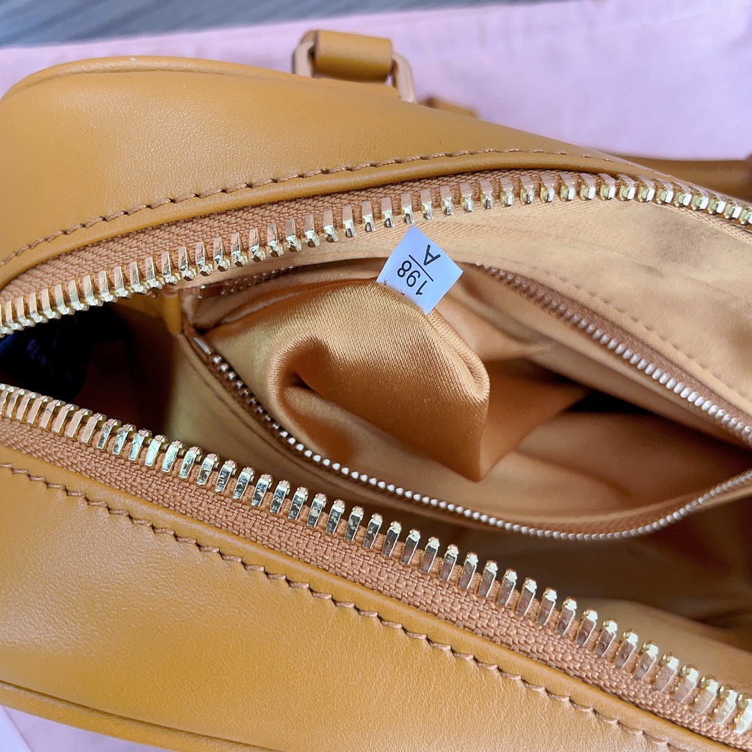 Miu Miu Arcadie leather bag 5BB142 caramel M1