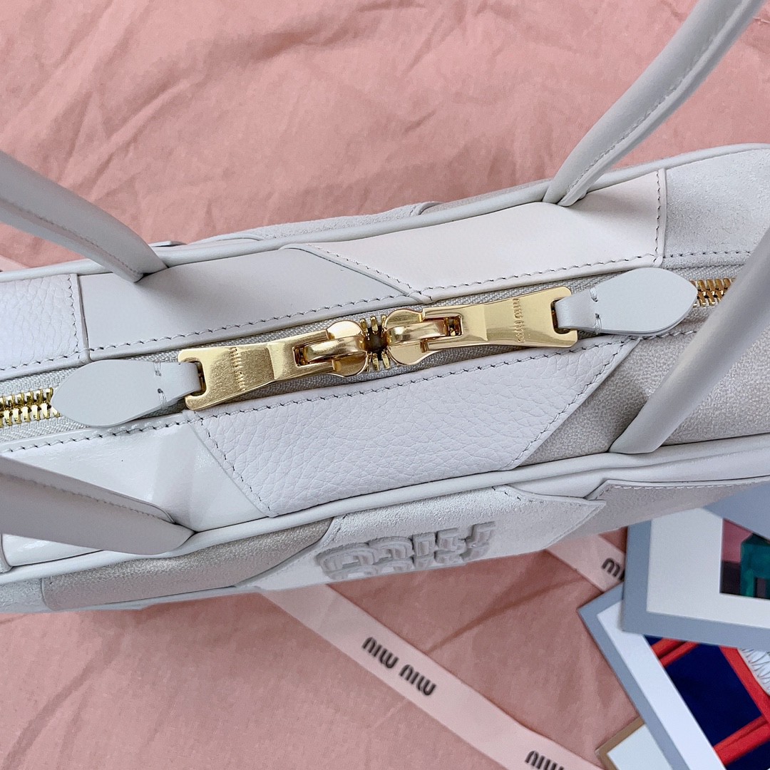 Miu Miu Beau leather patchwork bag 5BB148_2CRV_F0K74_V_MLM chalk white M1