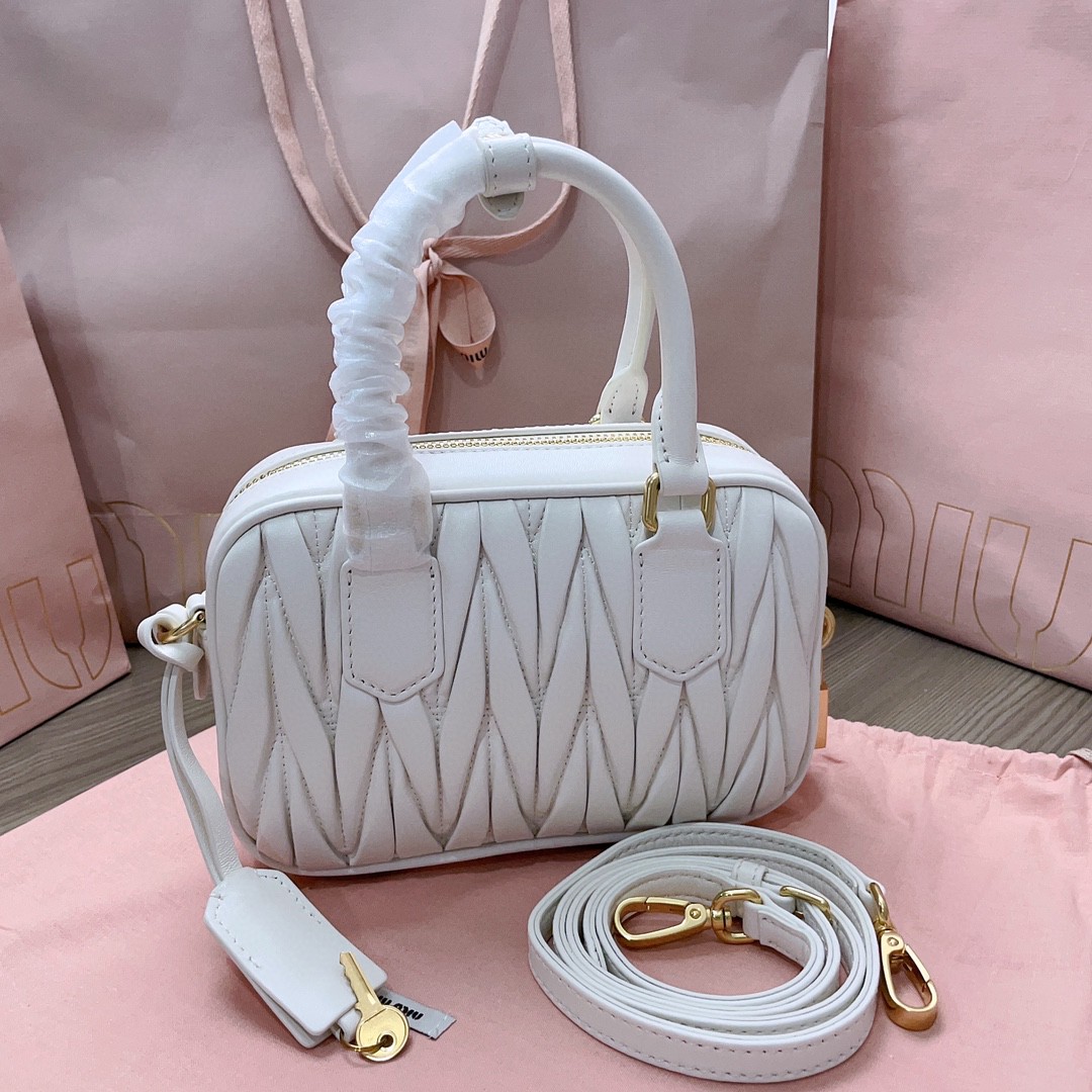 Miu Miu Arcadie matelassé nappa leather bag 5BB123_N88_F0009_V_YOO white M1