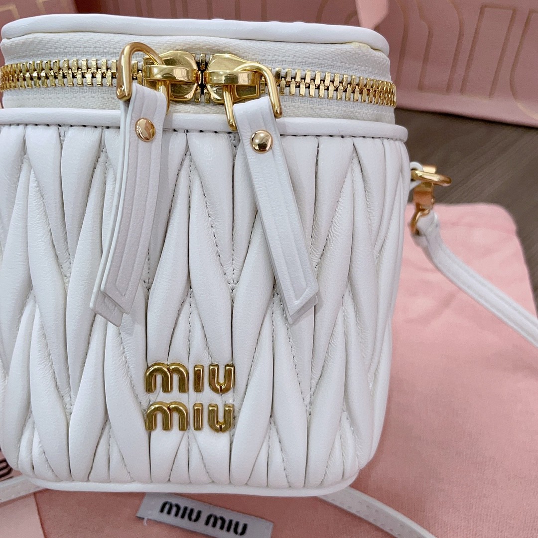 Miu Miu Matelassé nappa leather micro bag 5NR018_2FPP_F0009 white M1