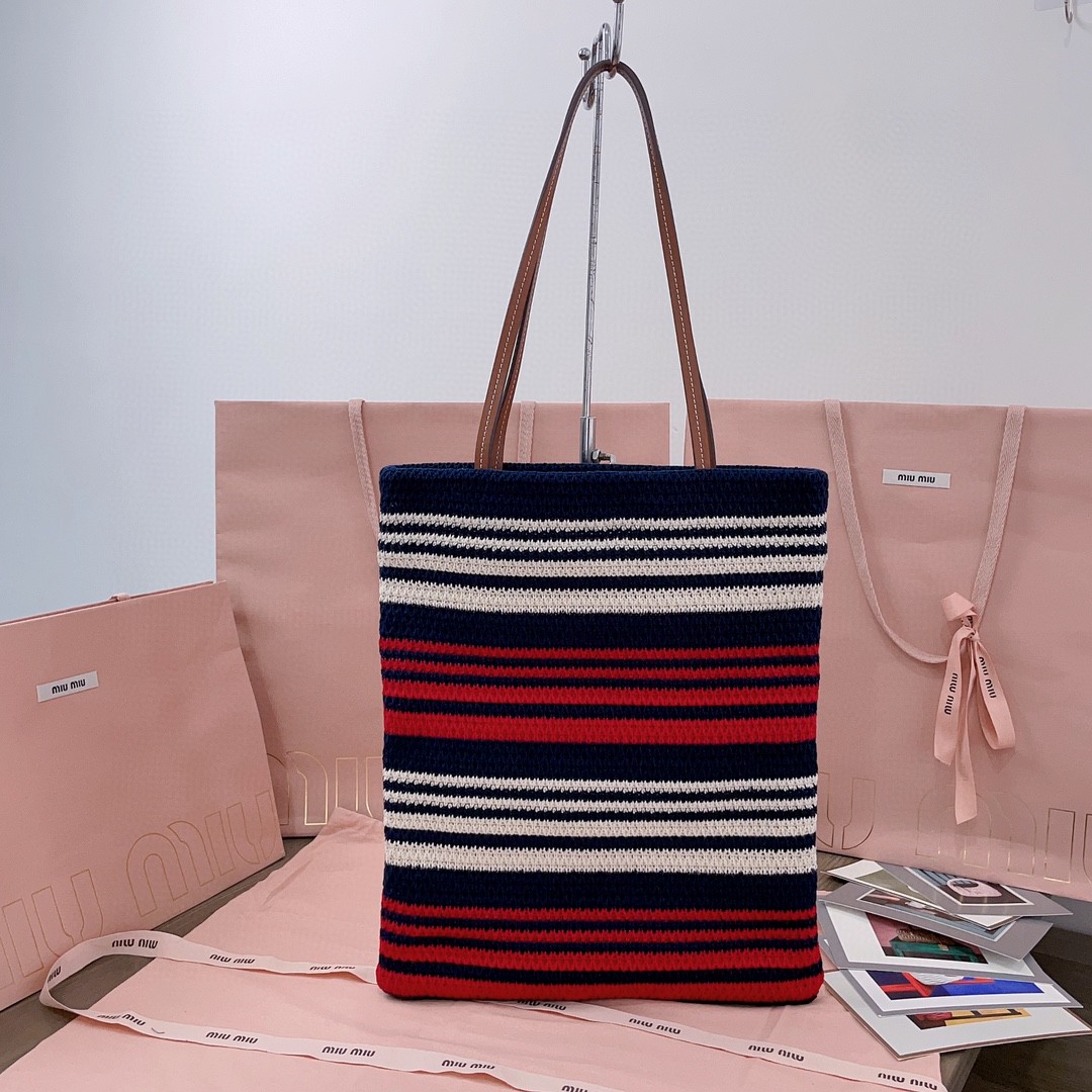 Miu Miu Crochet tote bag 5BG248_2CQN_F0YKQ_V_ORO blue/red/white M1