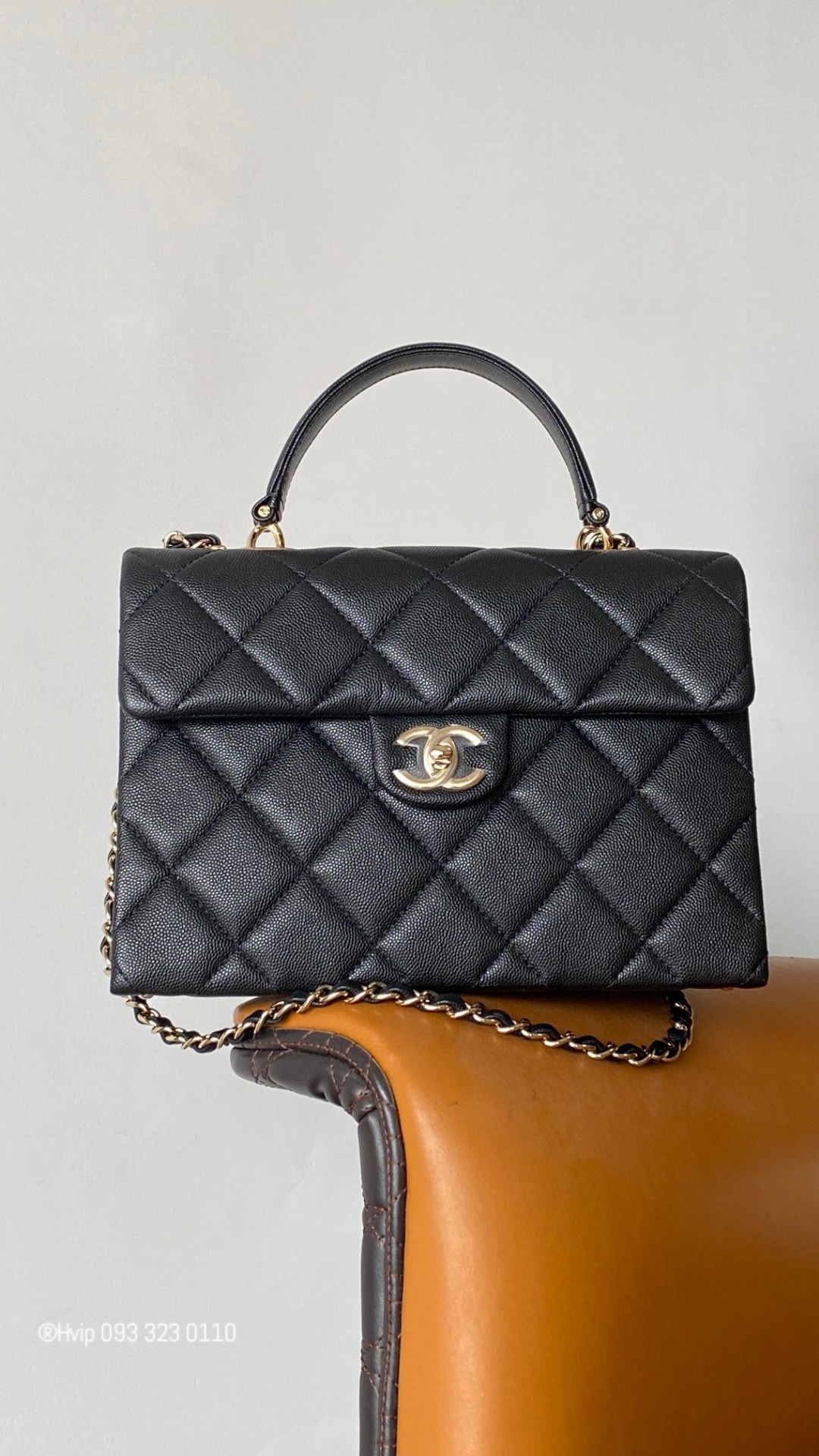 Chanel kelly handle bag