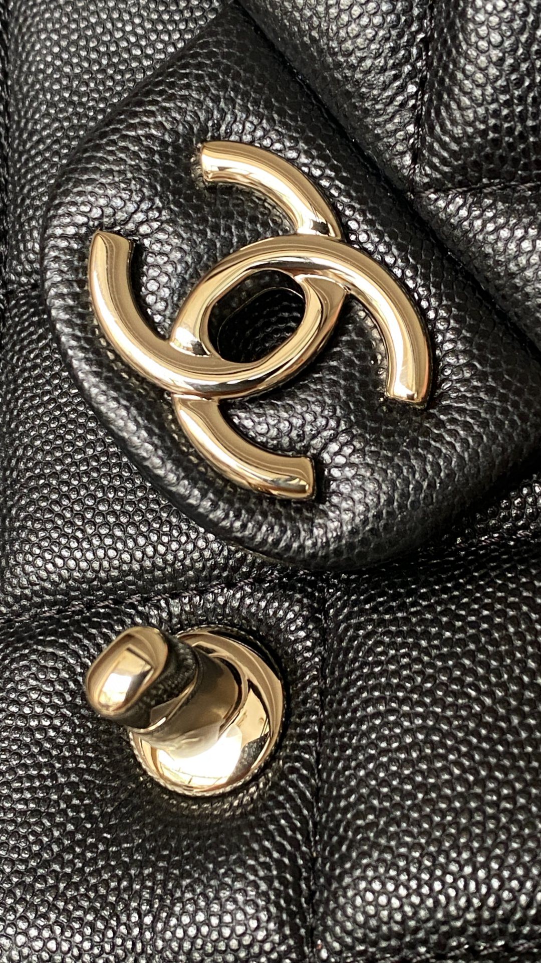 Chanel kelly handle bag
