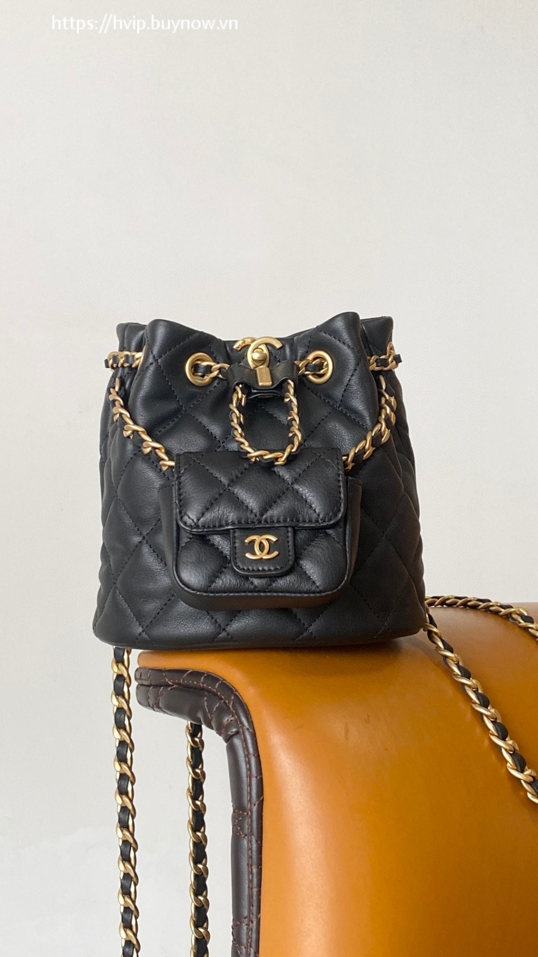 Chanel pocket bag 2024