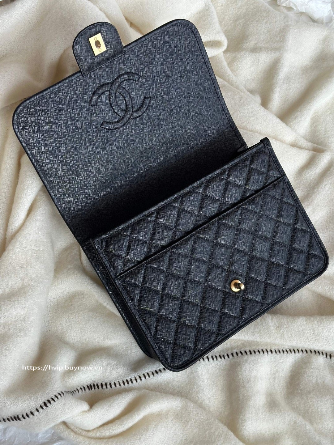 Chanel kelly handle bag