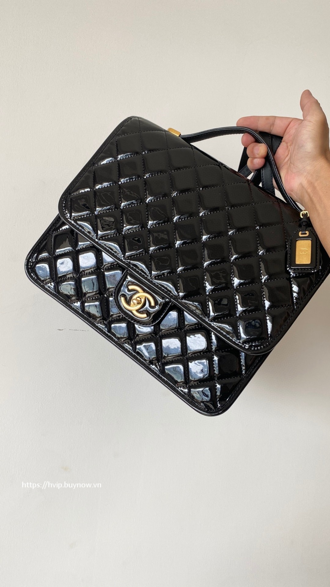 Chanel kelly handle bag