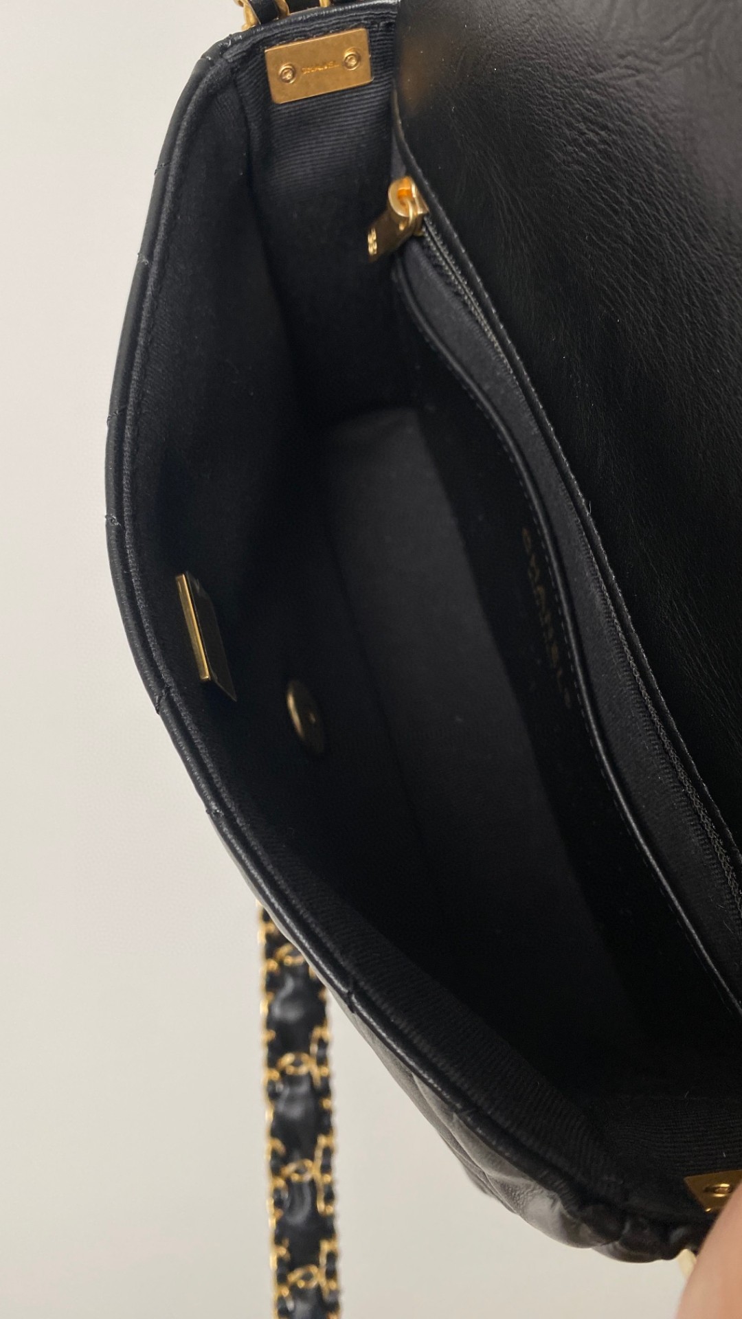 Chanel 23k shoulder leather bag