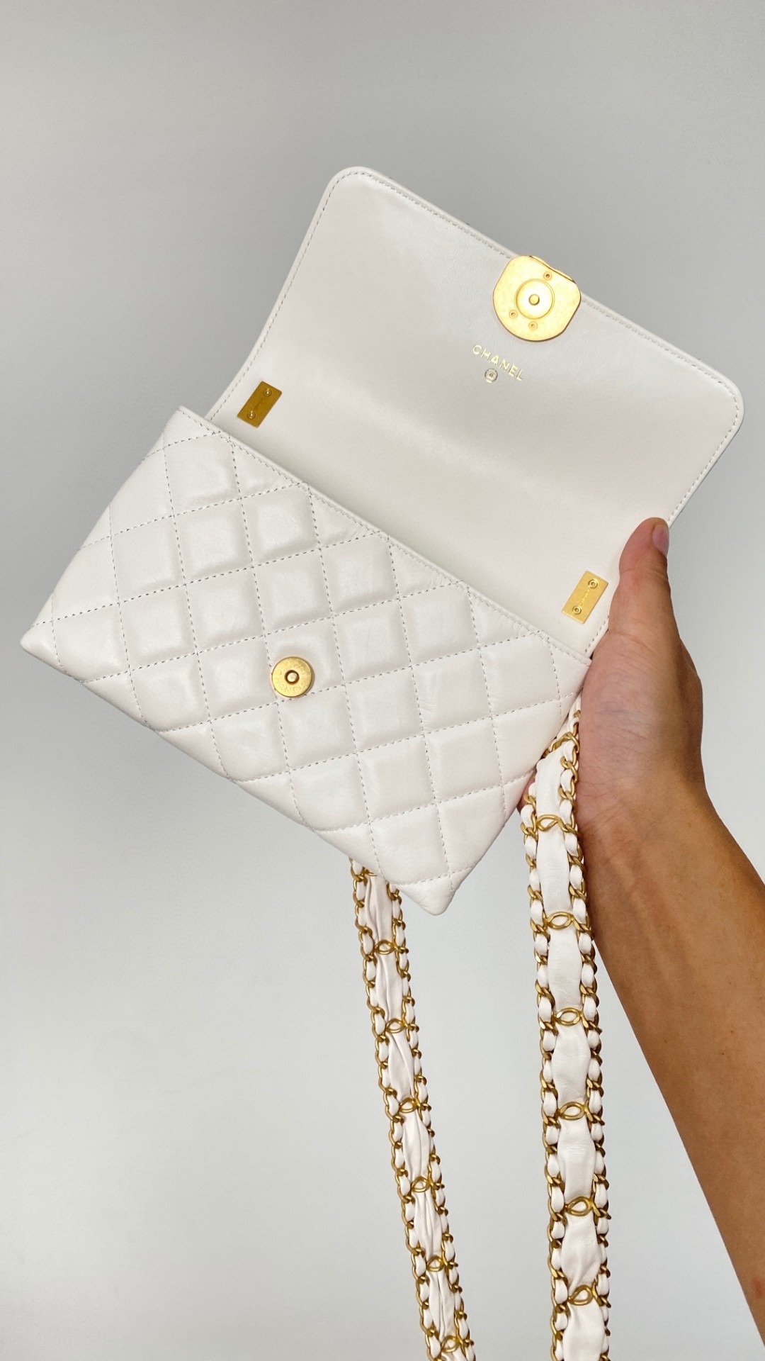 Chanel 23k shoulder leather bag