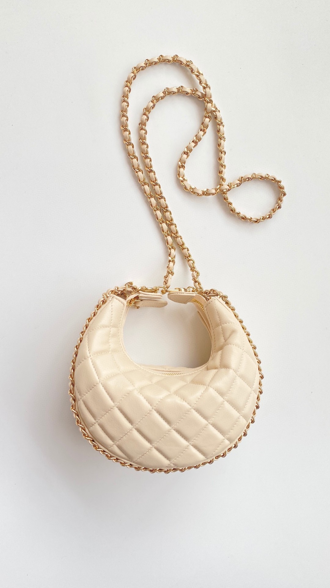 Chanel 23c pouch bag