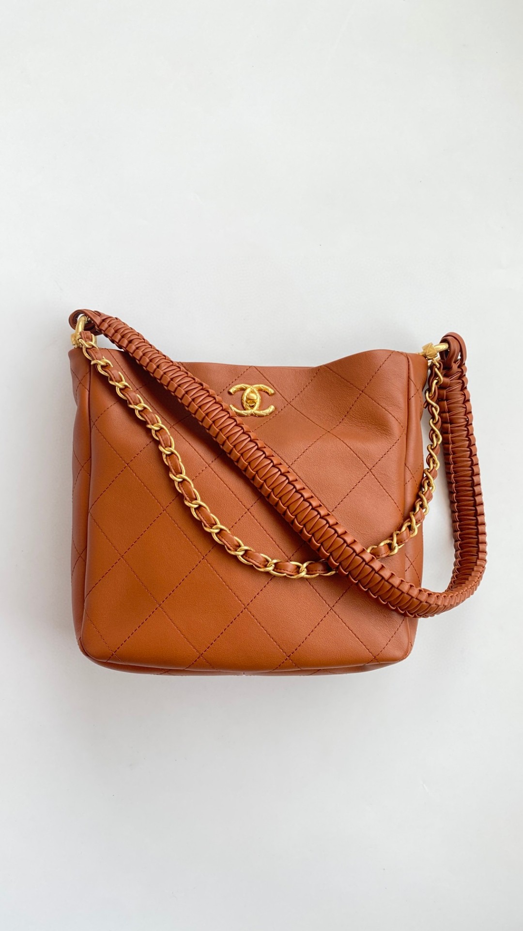 Chanel tote leather bag