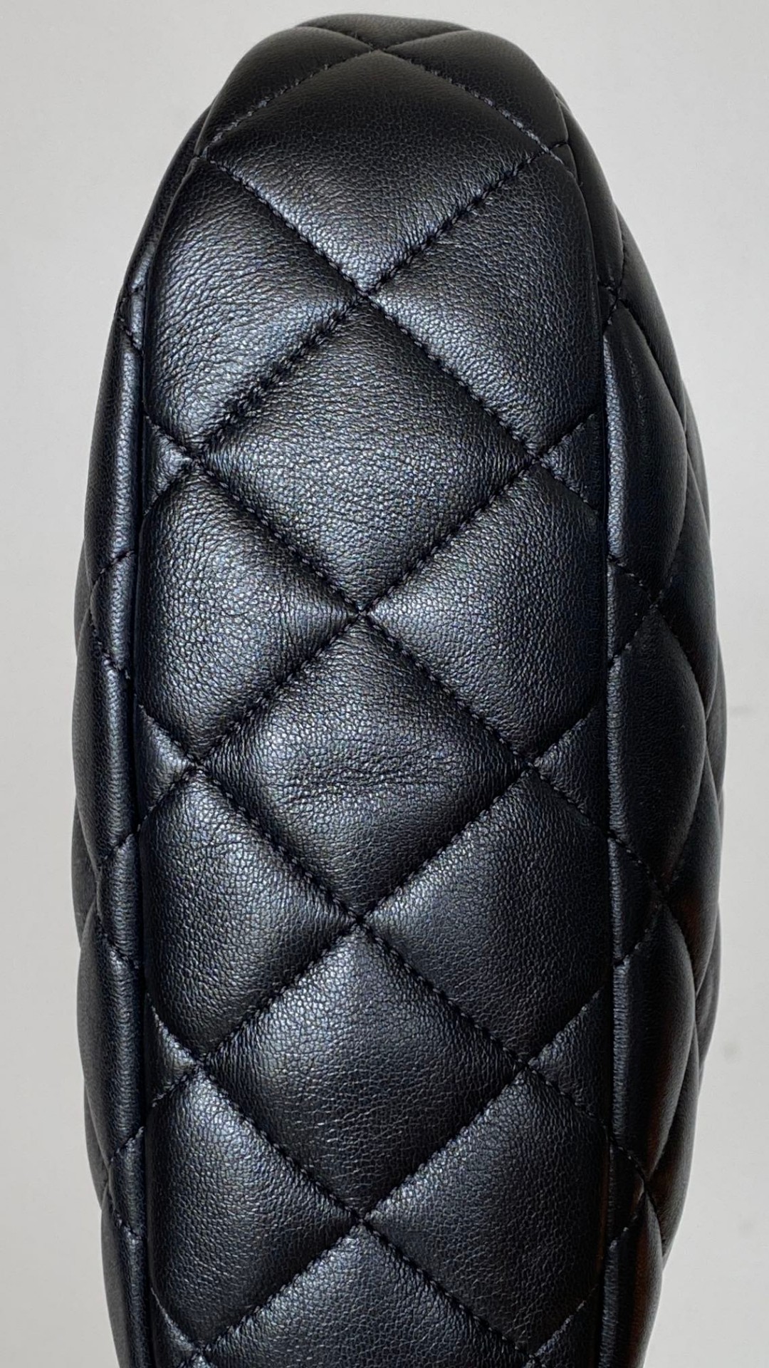 Chanel hobo bag medium black leather