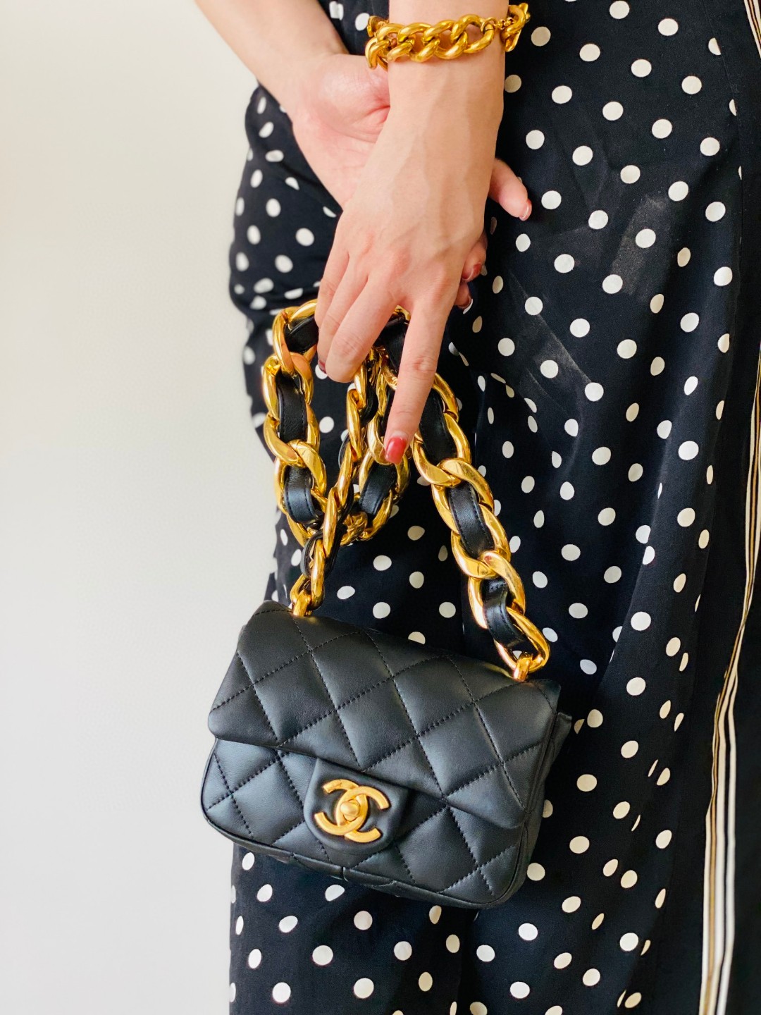 Chanel flap bag black leather
