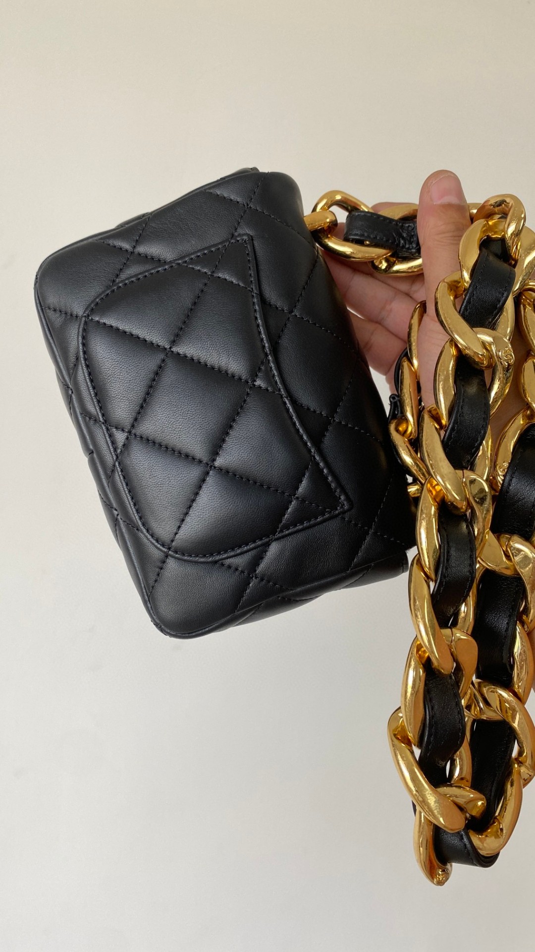 Chanel flap bag black leather