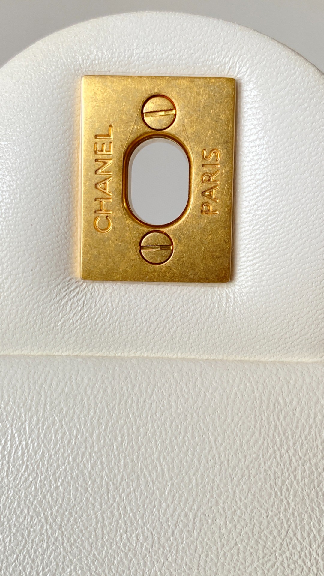 Chanel flap leather bag