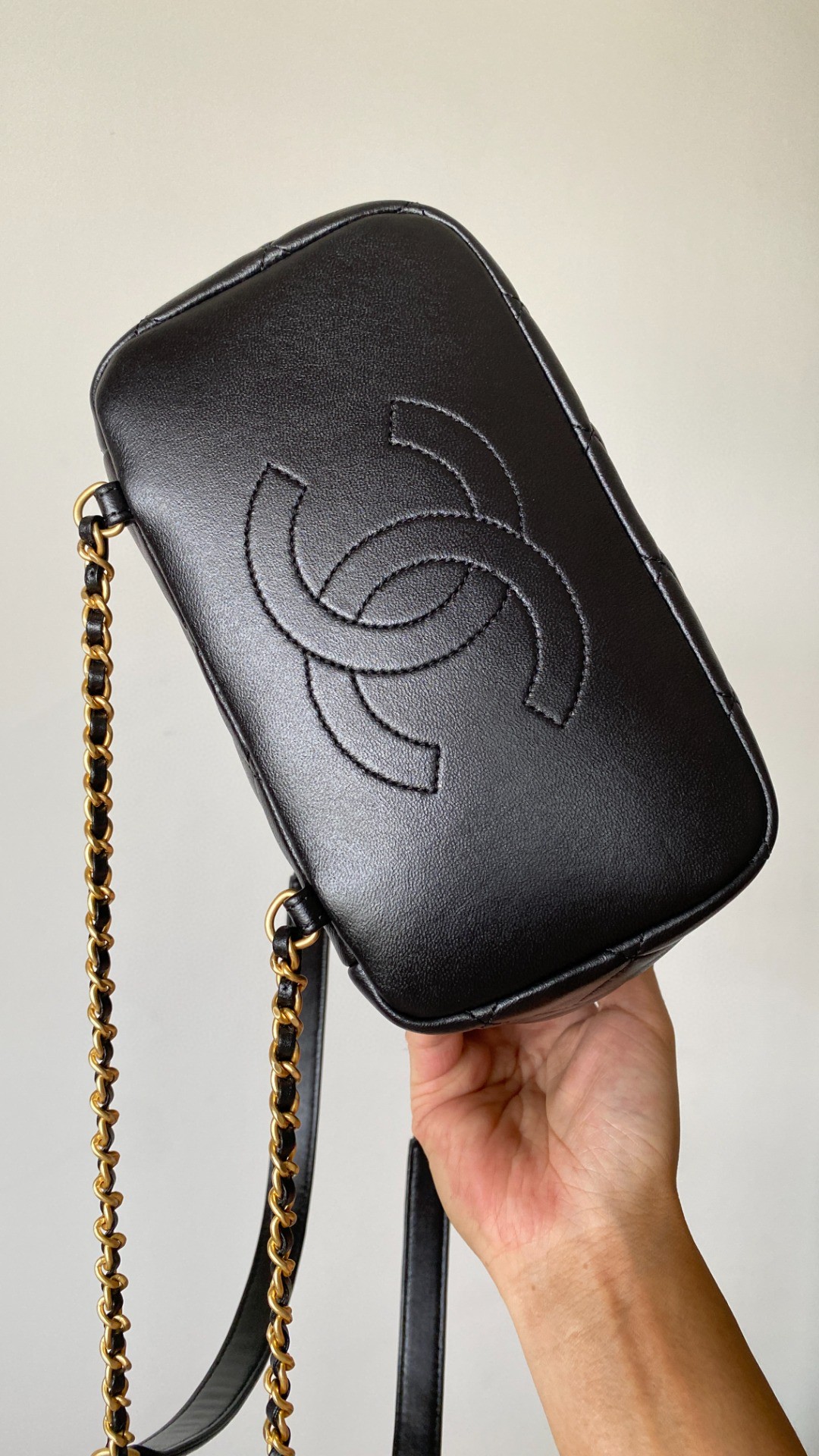 Chanel 19 Duma backpack black leather