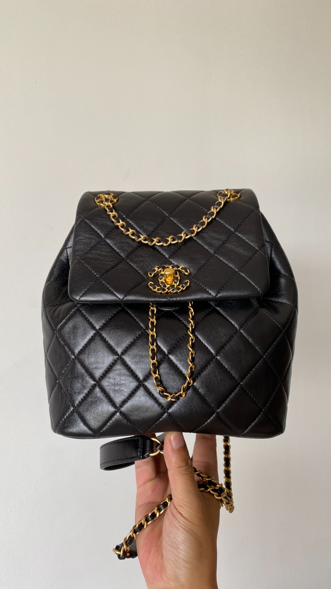 Chanel 19 Duma backpack black leather