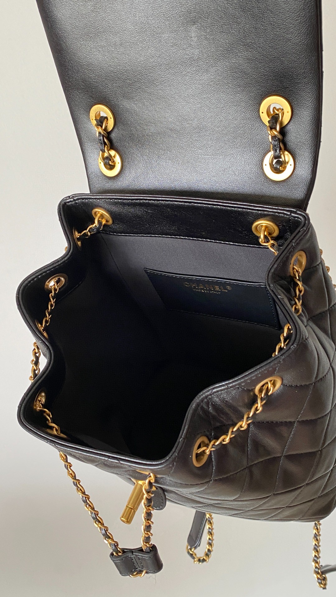 Chanel 19 Duma backpack black leather