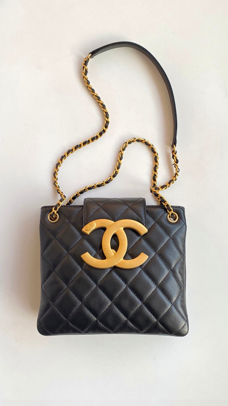 Chanel 24 hobo bag CC logo
