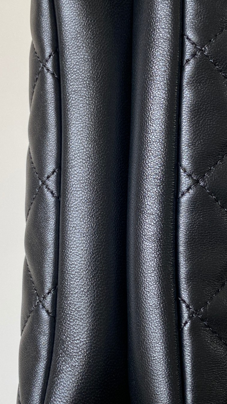 Chanel 24 hobo bag CC logo