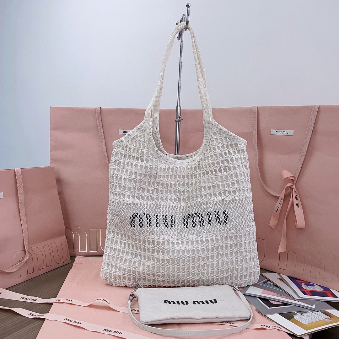 Miu Miu 5BG231 logo-print woven tote bag natural